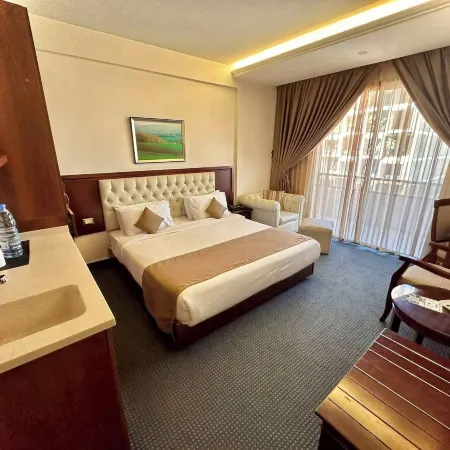 Midtown Hotel & Suites Отели рядом с достопримечательностью «Мечеть Мохаммеда аль-Амина»