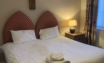 The Barrington Arms Hotel