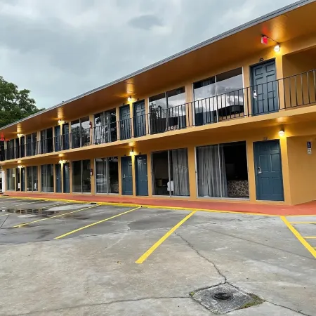 Royal Inn