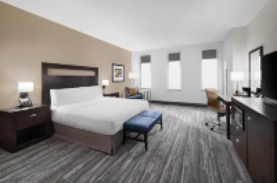 Hampton Inn & Suites Denver/Downtown-Convention Center Hotels in 