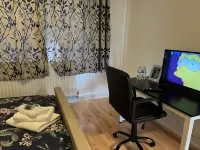 Park View Residence-Northolt - Near Tube Các khách sạn ở Northolt