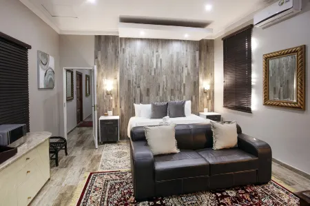 Rosewood Country Lodge