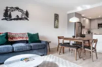 Wildflower Retreat by Revelstoke Vacations