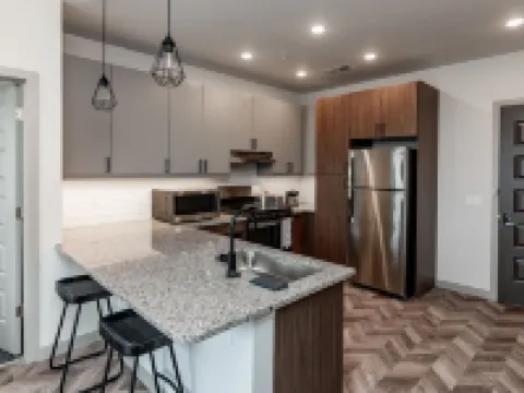 Yugo Guest Suites Hotels in Urbana