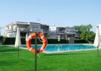 Agaró Cambrils Apartments - Swimmingpools