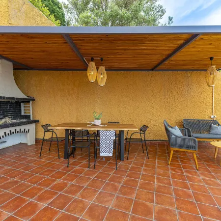 2B Luxurious Villa Io, with Private Pool and Stunningt Sea Views