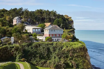 The Originals Hôtel le Cise Restaurant Chambres et Suites Hotels in Ault