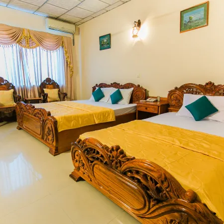 Star Hotel