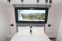 Blue Avenue Hotels in Pallini