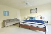 BBQ Grill, Fire-pit, 10 mins 2 downtown, 5 min UVA Hotels near University of Virginia