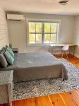 Luxury Treetop Vacation Home in Waterbury Center Hotels near Ziemke Glassblowing Studio