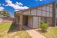 Right at Home-Uptown Place with gated yard and covered parking