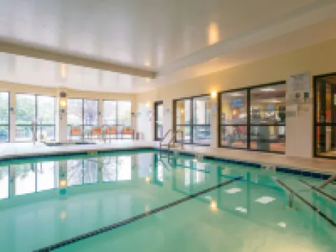 Courtyard by Marriott Salisbury ソールズベリーのホテル