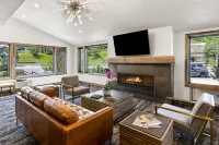 Torian Plum Plaza 507