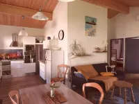 Maison en Bois à la Campagne. Accessible Pmr. Animaux de Compagnie Acceptés
