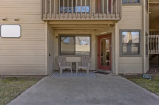 Idaho-Themed Condo with Modern Amenities - Charming Cozy Retreat