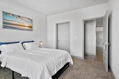 Stylish Living Space and Private Patio - Chic Sanctuary