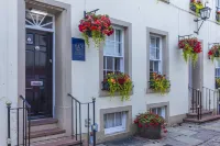 Georgian House Hotel