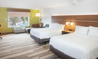 Holiday Inn Express & Suites Stroudsburg-Poconos