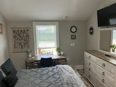 Cozy Country Cottage #3 Hotels near Poquott Beach Front