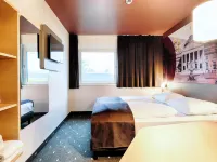 B&B HOTEL Wiesbaden-Hbf Hotels near Liliencarree