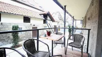Ferienwohnung am Wasserschloss 1-3 Hotels in Marktbreit