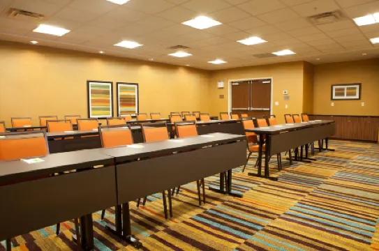 Fairfield Inn & Suites Lethbridge