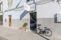 Urban Hostel Palma - Albergue Juvenil - Youth Hostel Hotels in 