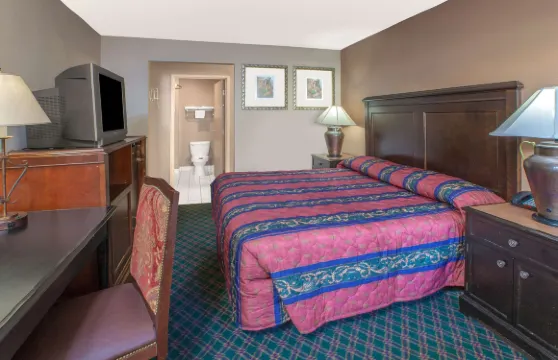 佛里斯特希爾騎士酒店