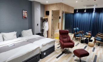 Galaxy Hotel