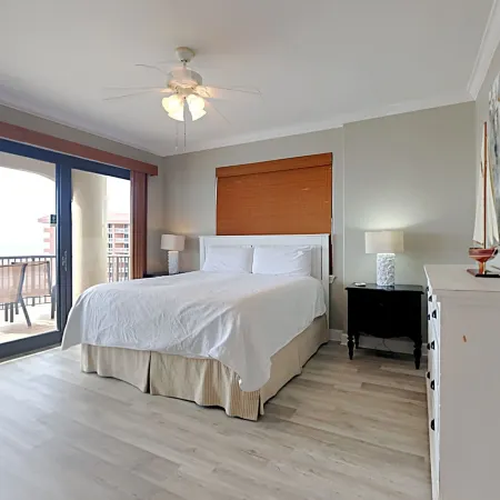 Grand Pointe #714