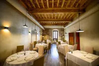 Palacio Carvajal Girón Hotels in Plasencia