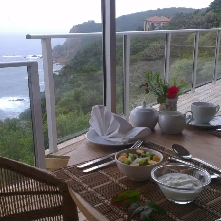 Headlands House Guest Lodge