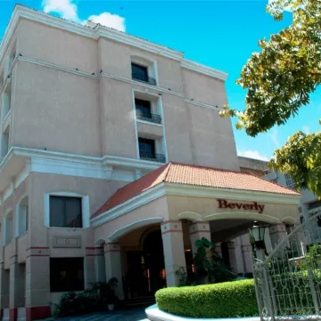 Beverly Hotel Hotels near Anna Nagar