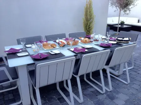 Les Myosotis Chambres d'hôtes - Sarreguemines Отели в г. Вуствиллер