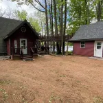 The Perch-Skywalk! Pet Friendly, 4-Bedroom Cabin on the Big Eau Pleine.