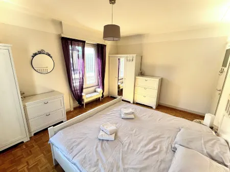 CH Apartment Lausanne Gare Отели рядом с достопримечательностью «Международный институт управленческого развития»