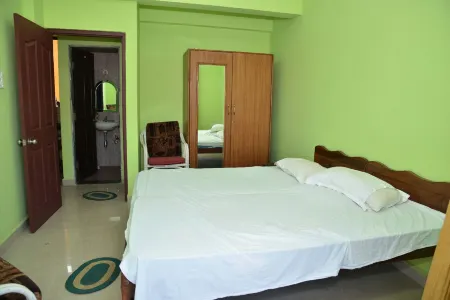 Apricus Inn River Side