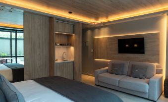 EHBoutique Experience