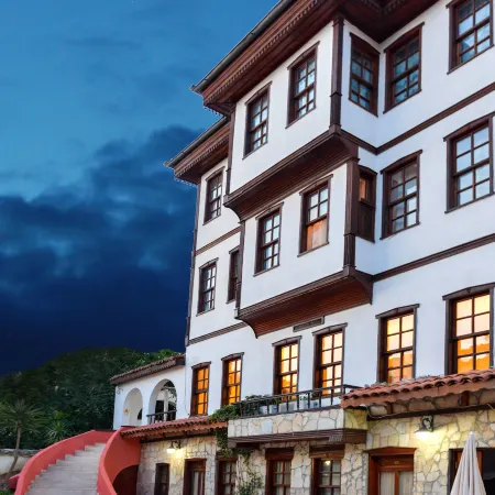 Argos Hotel