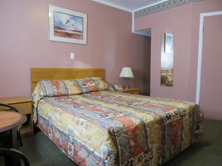 Kings Inn Orillia Отели в г. Ориллия