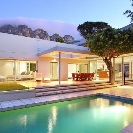 Lion's View Villa & Apartment