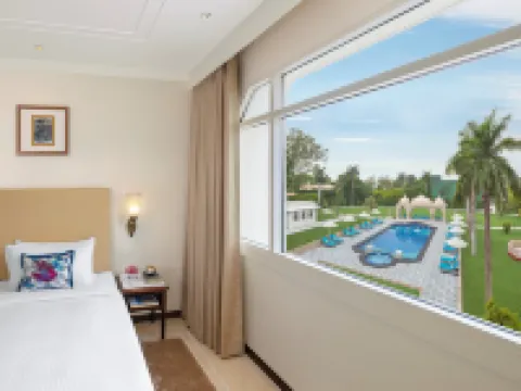 Tajview Agra-Ihcl SeleQtions Hoteles en Agra