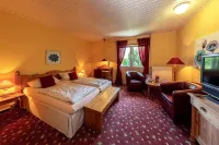 Hotel Historischer Krug Hotels in GroBsolt