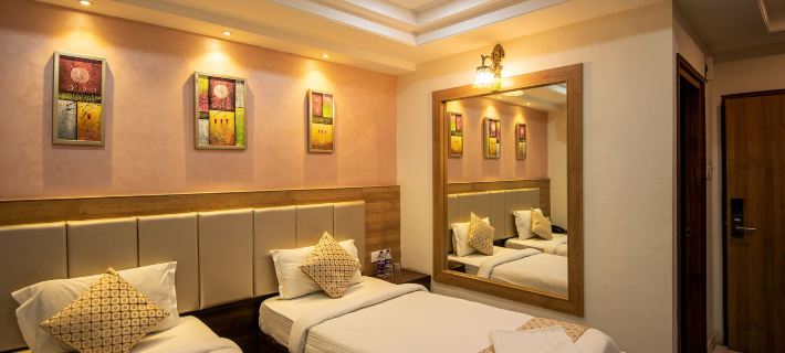 M Square Hotel Ξενοδοχεία στην πόλη Χιντεραμπάντ
