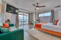 Bocas Paradise Hotel Hotels in Isla Carenero