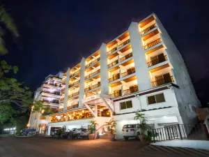 칼립소 호텔 토아마시나