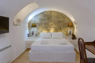Campiello Apartments