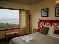 Altos Ushuaia Hotel & Resto Hotels near Mount Susana