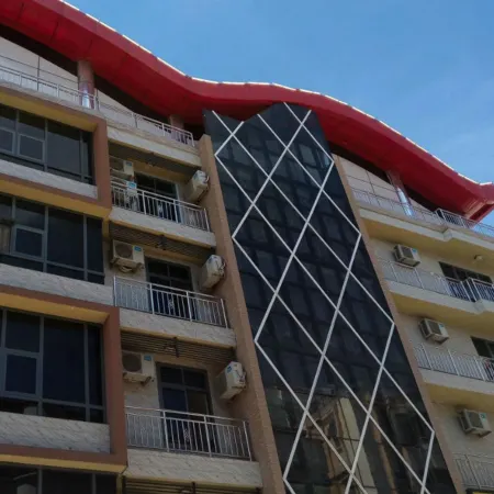 Zimbo Golden Hotel Отели рядом с достопримечательностью «Стадион «Ухуру»»